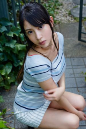 异国女郎在巴黎