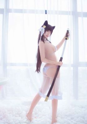 女大学沙龙